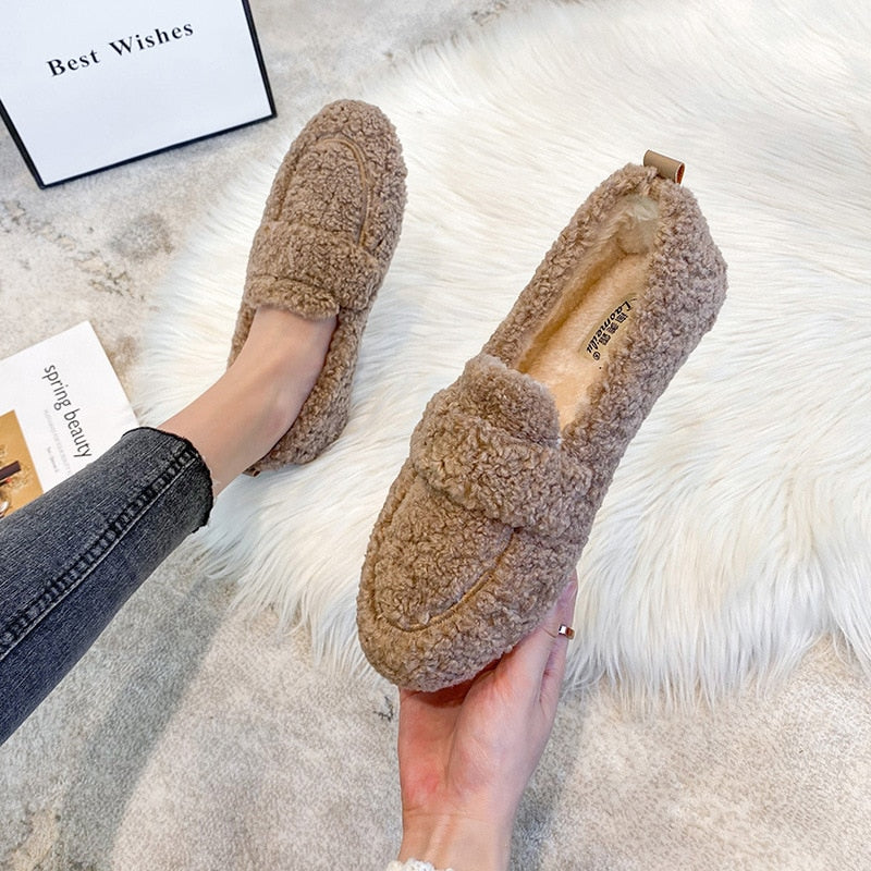 Mocassins Arielle en peluche avec semelle antidérapante | Orthiq