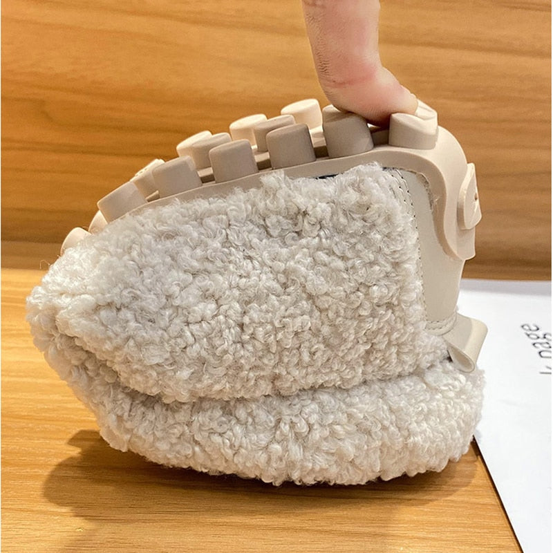 Mocassins Arielle en peluche avec semelle antidérapante | Orthiq
